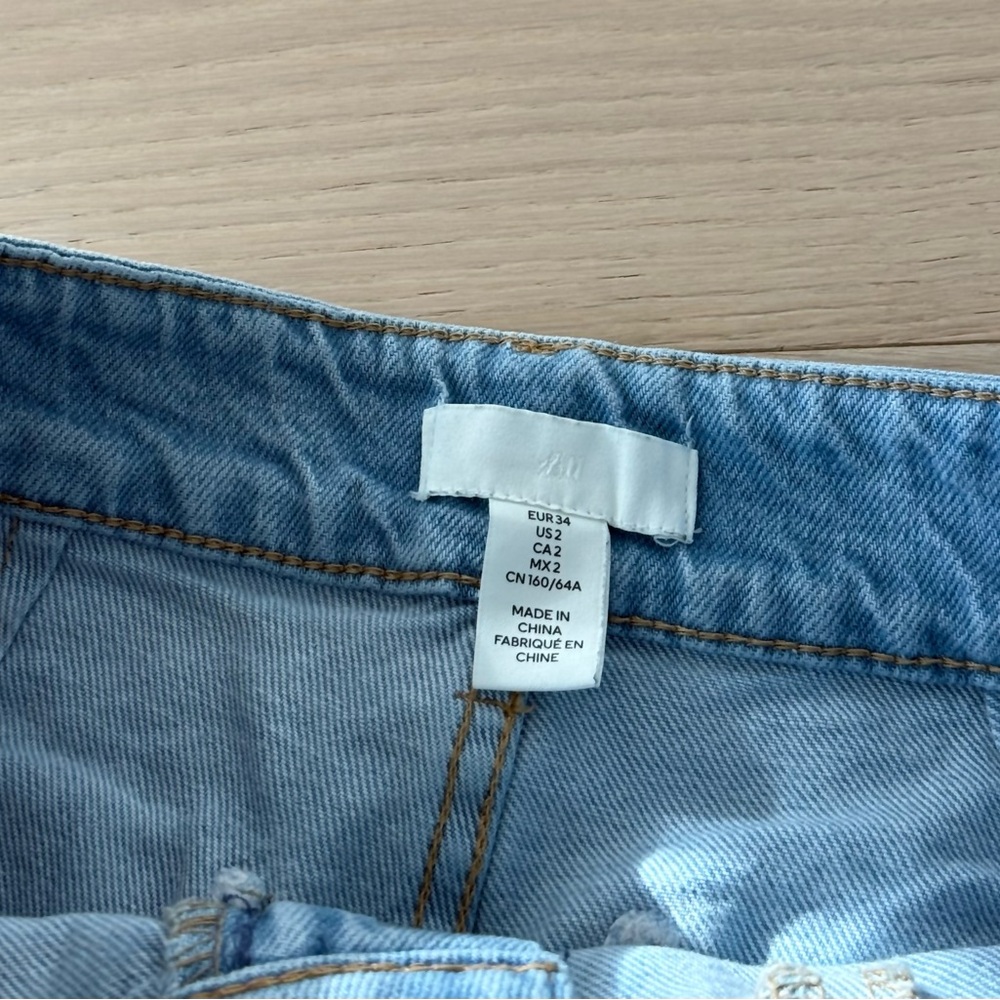 H&M High Waisted Jeans Size 2 (25 in) - Picture 4 of 4